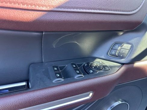 Used 2024 Ford Expedition Max Limited image 12