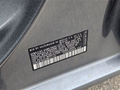 Used 2024 Volkswagen Jetta SE image 35