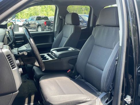 Used 2018 Chevrolet Silverado 1500 LT AWD/4WD image 10