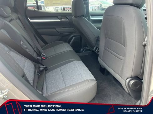 New 2027 GMC Terrain Elevation FWD image 17
