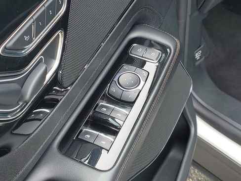 Used 2023 Lincoln Aviator AWD w/ Premium Package image 9