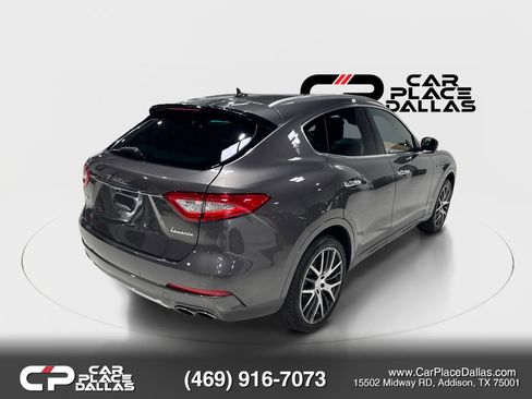 Used 2018 Maserati Levante S GranLusso AWD/4WD image 8