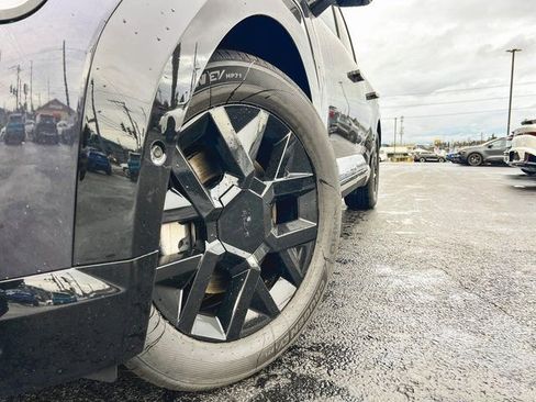 New 2026 Kia EV9 Land image 2