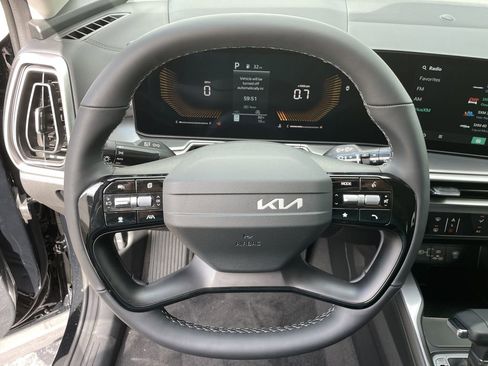 New 2026 Kia Sorento LX image 31