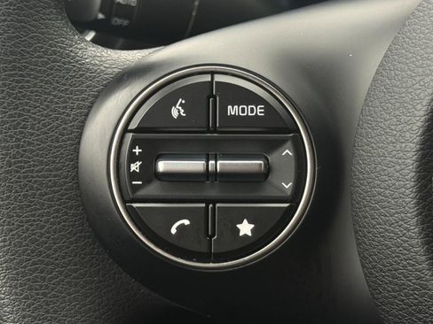 Used 2025 Kia Soul LX w/ LX Technology Package image 28