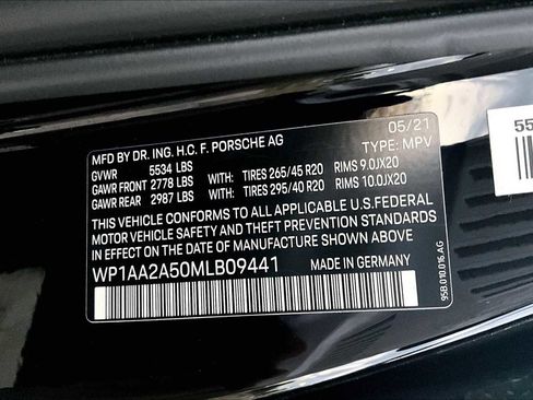 Used 2021 Porsche Macan image 68