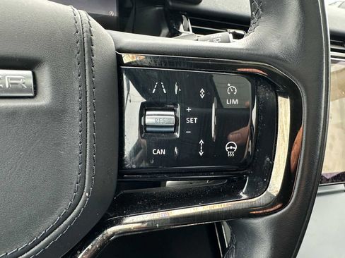 Used 2024 Land Rover Range Rover Velar S image 34