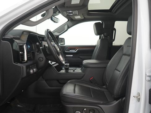 Used 2023 GMC Sierra 1500 Denali w/ Denali Reserve Package AWD/4WD image 24