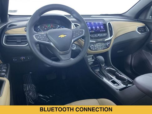 Certified 2023 Chevrolet Equinox Premier FWD image 2