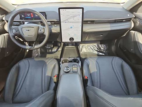 Used 2023 Ford Mustang Mach-E Premium image 15
