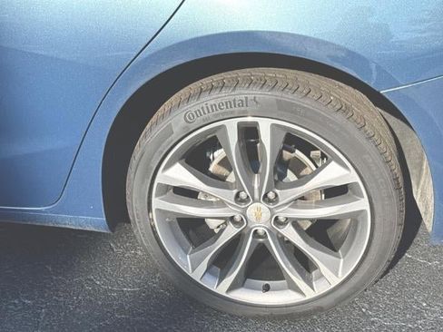 Used 2024 Chevrolet Malibu LT image 33