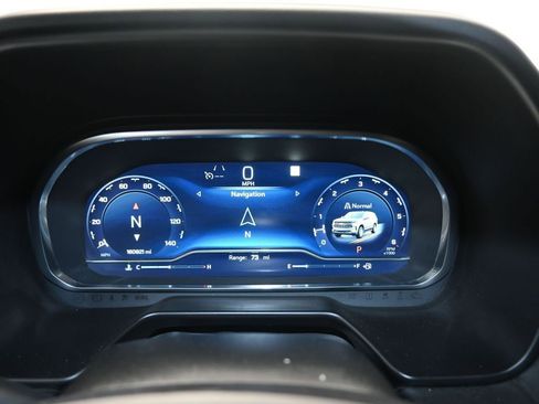 Used 2022 Chevrolet Tahoe LT w/ Luxury Package image 15