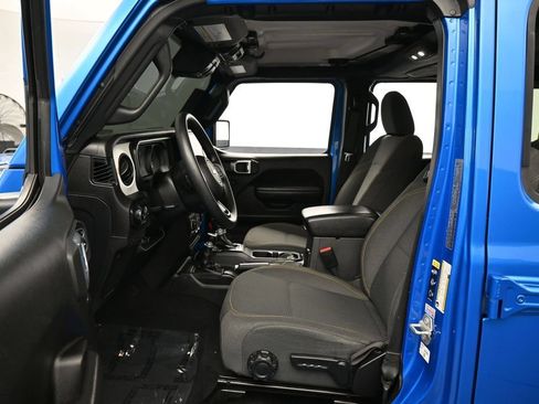 Used 2024 Jeep Wrangler Unlimited Sport AWD/4WD image 11