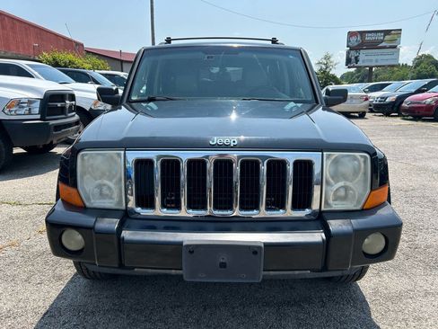 Used 2006 Jeep Commander Limited image 9
