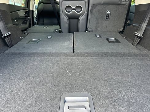 New 2026 Acura MDX SH-AWD image 18