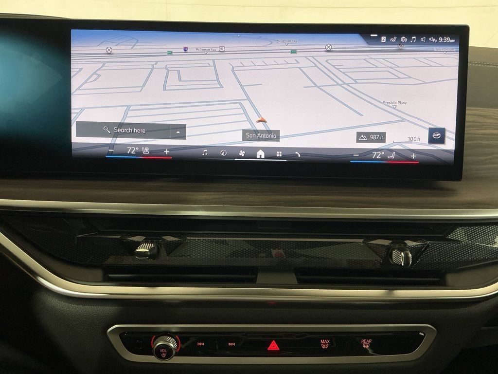 Used 2026 BMW X7 xDrive40i w/ M Sport Package AWD/4WD image 13