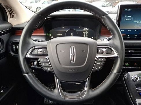 Certified 2023 Lincoln Nautilus Reserve w/ Equipment Group 201A image 19