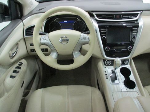Used 2015 Nissan Murano Platinum w/ Platinum Technology Package image 18
