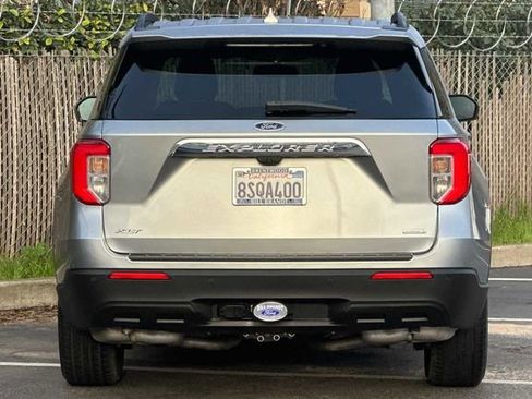 Used 2020 Ford Explorer XLT w/ Class III Trailer Tow Package image 8