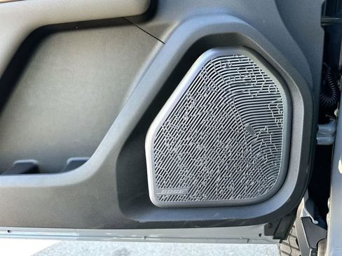 Used 2025 GMC Hummer EV 3X w/ Extreme Off-Road Package image 25