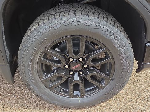 New 2026 GMC Sierra 1500 Elevation w/ Elevation Premium Package AWD/4WD image 6