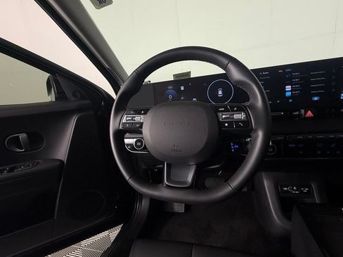 Used 2025 Hyundai Ioniq 5 SEL RWD image 13