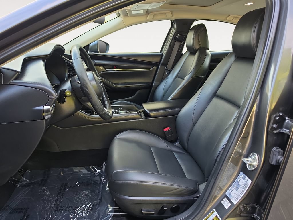 Used 2023 MAZDA MAZDA3 s FWD image 9