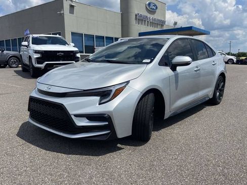 Used 2024 Toyota Corolla SE FWD image 7