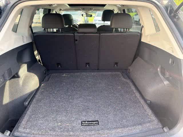 Used 2023 Volkswagen Tiguan SE w/ Panoramic Sunroof Package AWD/4WD image 22