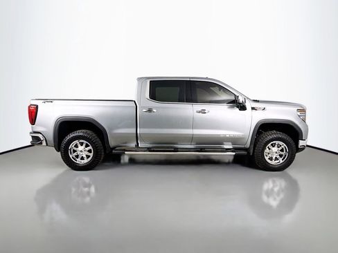 New 2025 GMC Sierra 1500 SLT w/ SLT Premium Plus Package image 9