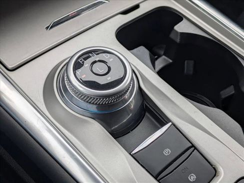 Used 2023 Ford Explorer XLT w/ Equipment Group 202A image 12