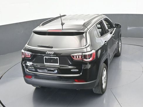 Used 2024 Jeep Compass Latitude image 47