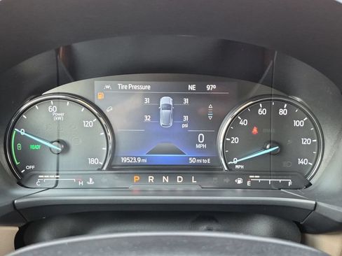 Used 2022 Ford Escape SEL AWD/4WD image 17