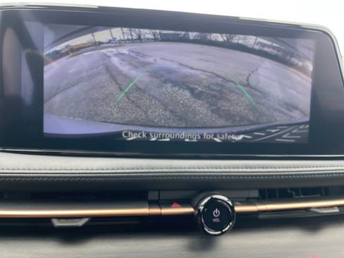 Used 2023 Nissan Ariya VENTURE+ image 19