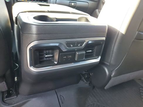 Used 2020 GMC Sierra 1500 AT4 w/ AT4 Premium Package AWD/4WD image 16