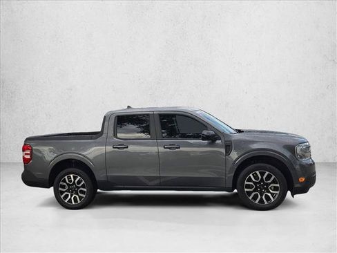 Certified 2024 Ford Maverick Lariat AWD/4WD image 4