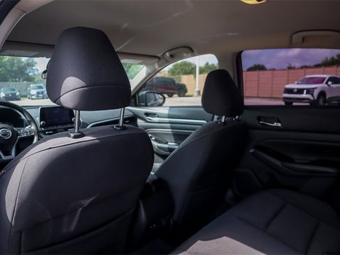 Used 2021 Nissan Altima 2.5 SV image 25