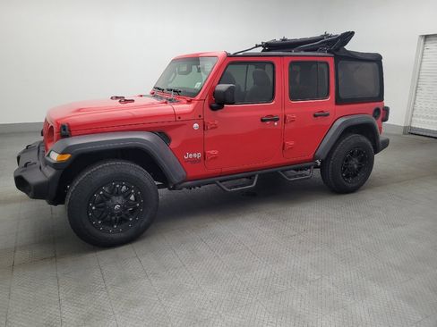 Used 2018 Jeep Wrangler Unlimited Sport S image 2
