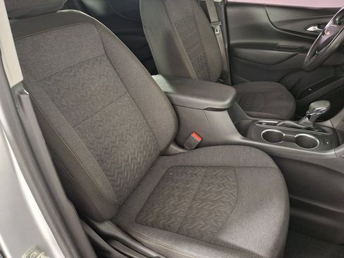 Used 2022 Chevrolet Equinox LT image 29