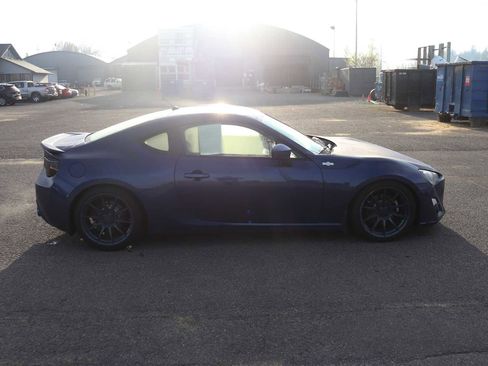 Used 2014 Scion FR-S image 4