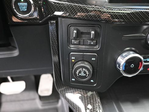 Used 2022 Ford F150 Lariat w/ Equipment Group 502A High AWD/4WD image 21