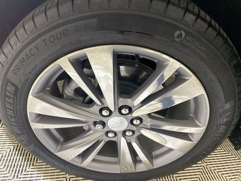 Used 2025 Cadillac XT5 Premium Luxury w/ LPO, Floor Liner Package FWD image 22