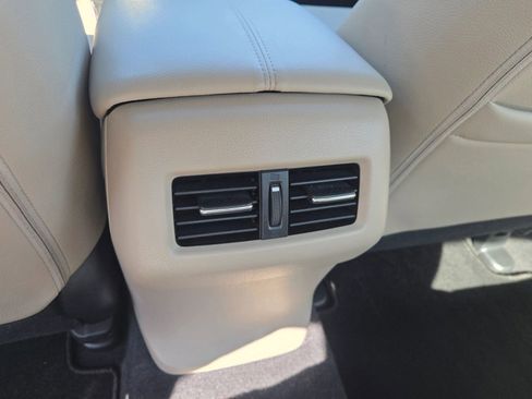 Used 2017 Honda Accord EX-L image 10