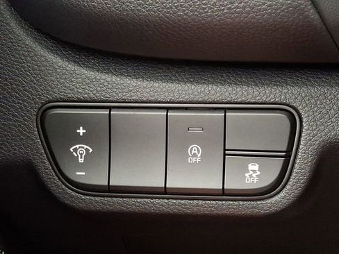 New 2026 Kia Seltos EX FWD image 19
