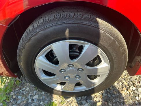 Used 2010 Toyota Corolla LE FWD image 38