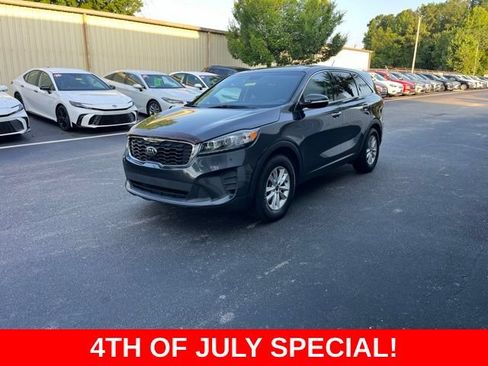 Used 2019 Kia Sorento FWD image 32