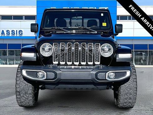 Used 2020 Jeep Gladiator Overland w/ LED Lighting Group image 2