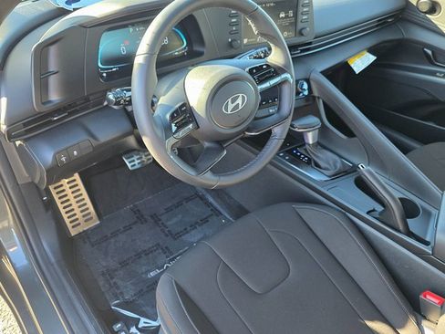Certified 2025 Hyundai Elantra Sport image 16