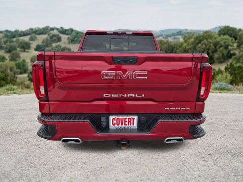 Used 2024 GMC Sierra 1500 Denali AWD/4WD image 9