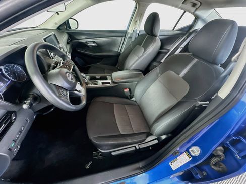 Used 2024 Nissan Sentra SV FWD image 13